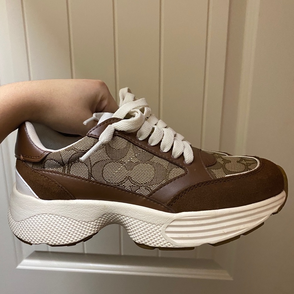 C152 Tech Runner Coach Sneakers/Trainers